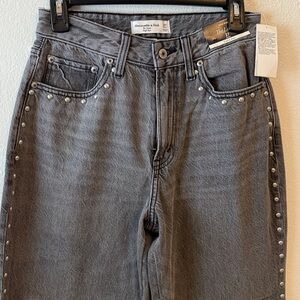 Abercrombie Curve Love The Loose High Rise Jean 27S